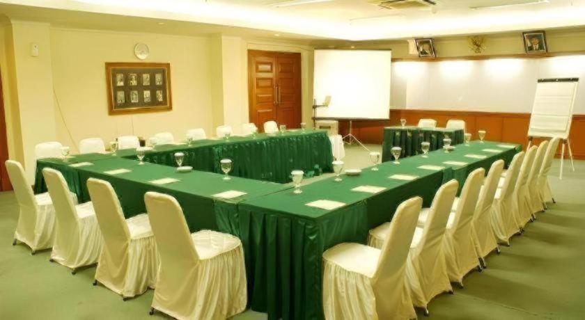 Nalendra Hotel 3*